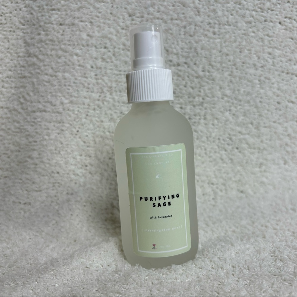 NWT LIFESTYLE AND CO. ROOM SPRAY IN PURIFYING SAGE